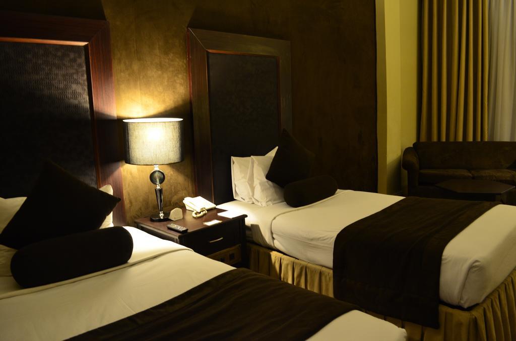 Smart Hotel 라호르 객실 사진