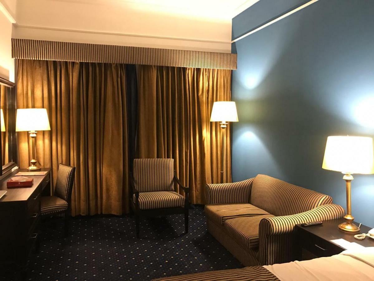 Smart Hotel 라호르 외부 사진